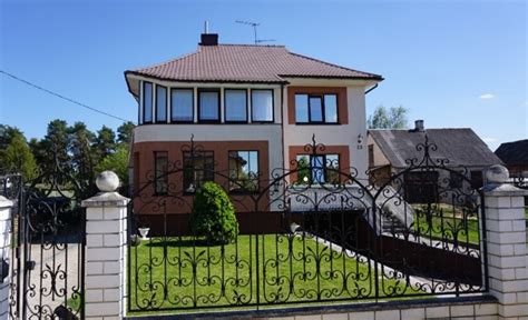 Ukmergės bendruomeninių vaikų globos namų išorė