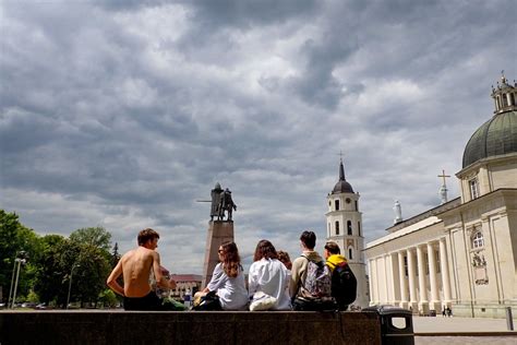 Jaunimas dirbantis vasarą