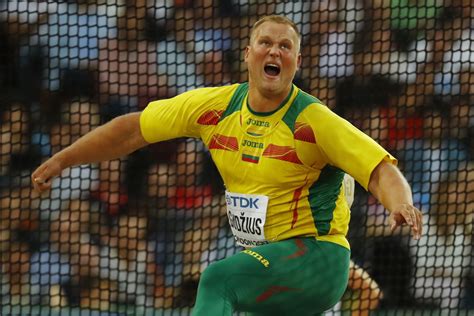 Usaino Bolto pasaulio rekordai 100m ir 200m