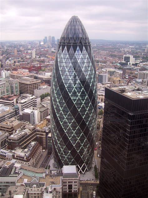 Londono dangoraižis „The Gherkin“ (30 St Mary Axe)