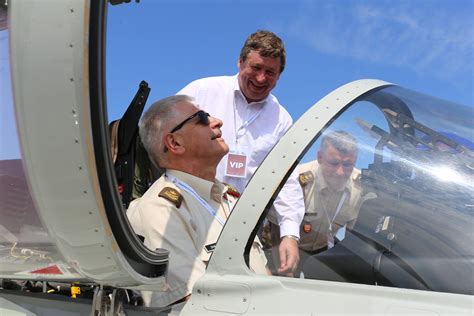 Karo naikintuvų aviacijos pulkas