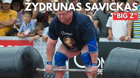 Žydrūnas Savickas su rąstu