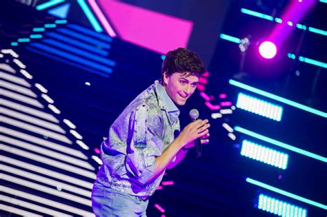 Haroldas Šklėrius įsikūnijęs į atlikėją „Muzikinėje kaukėje“