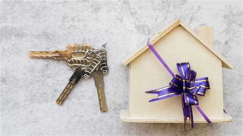 Infografika apie nekilnojamojo turto pardavimo mokesčius