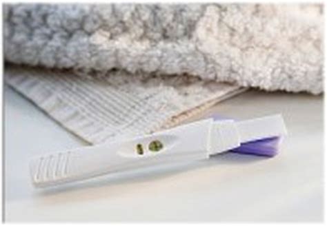 Nėštumo testų pakuotės ir įvairių tipų testai