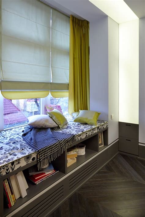 Paauglio kambarys su geltonais akcentais