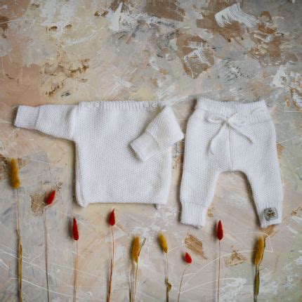 kostiumėlis naujagimiui iš alpakos vilnos