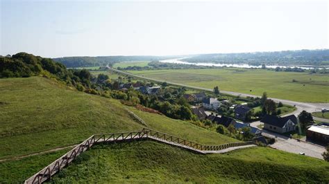 Vaizdas nuo Punios piliakalnio