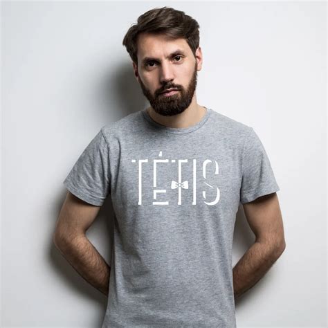 tėtis ramina kūdikį