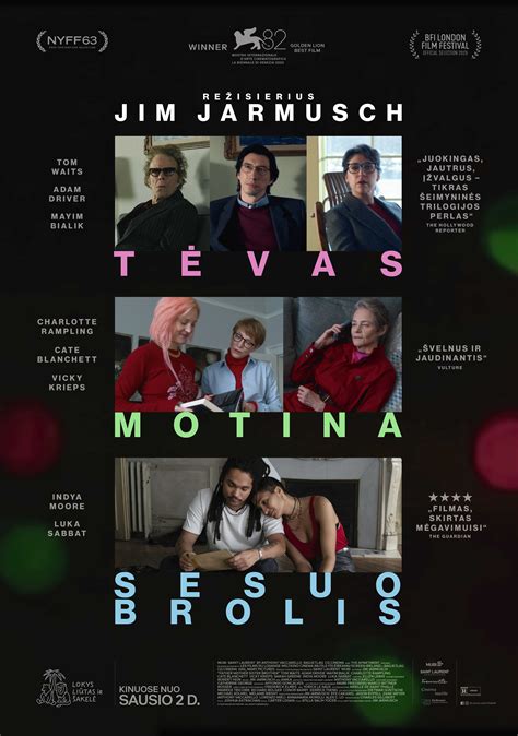 Jaunas brolis ar sesuo prižiūri jaunesnį