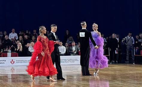Sportinių šokių pasaulio čempionato teisėjų kolegija
