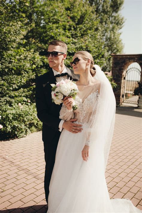 Dukra su mama, stengiasi suprasti viena kitą