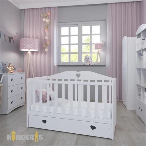 kudikiu lovytes dvynukams interjere