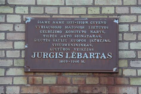Nuotrauka: atminimo lenta Jurgiui Lėbartui